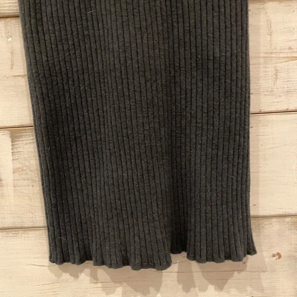 Joe Fresh grey Ribbed Midi Dress - Picture 5 of 8